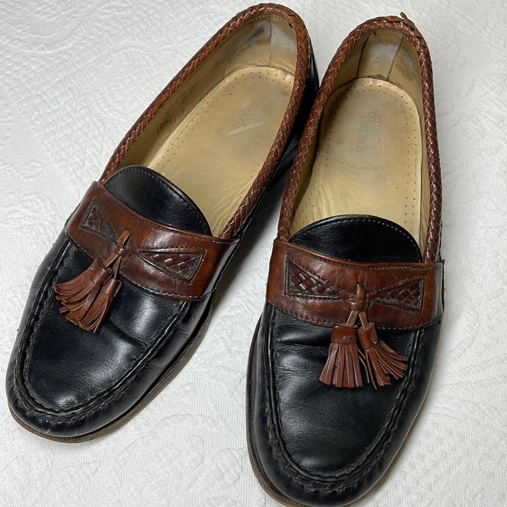 ⭐️Allen Edmonds black/brown tassel leather loafers SZ 10.5C